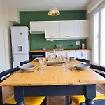 Lumineux Proche Et Marche, Centre-ville Accessible A Pied Parking Gratuit I Sweet Homes Location 로양